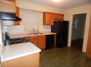 7509 Hemlock St, Crystal Lake, IL 60014