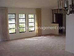 3rd image of 4726 Tichborne Cir
