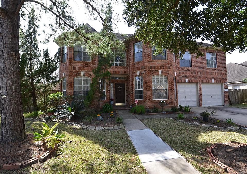 1st image of 24807 Bent Hollow Ln