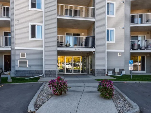 1620 N 70th St SE #3415, Calgary, AB T2A 7Z3