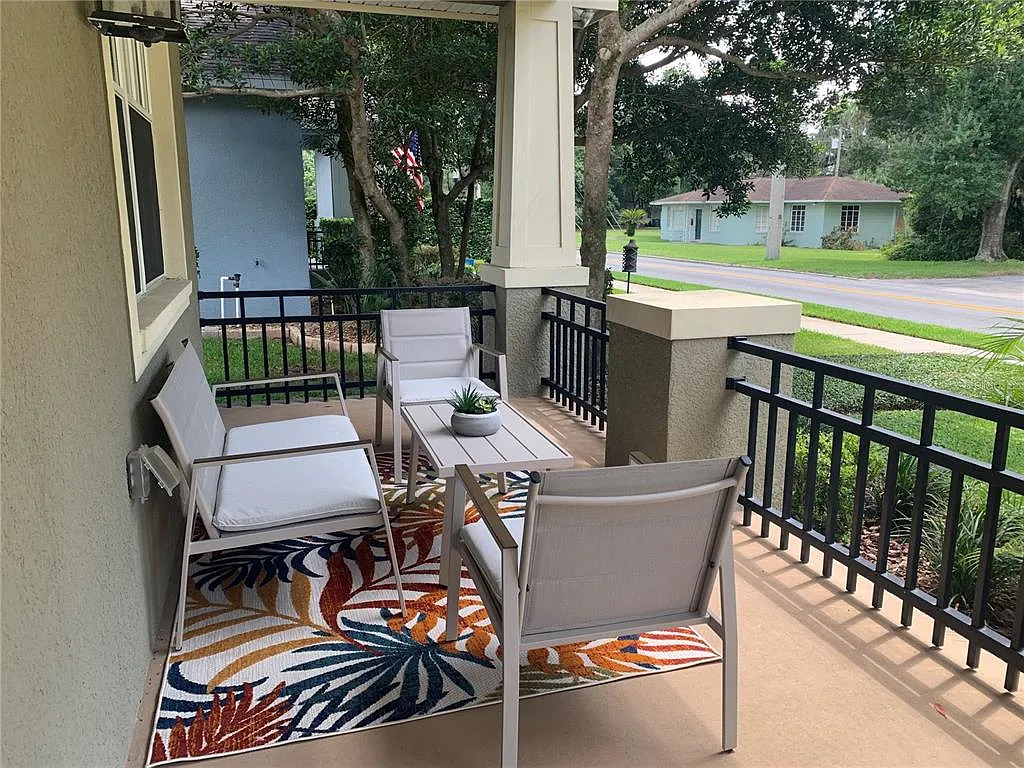 3 bed, 2.0 bath, 1604 sqft, $2,750 — Photo 4
