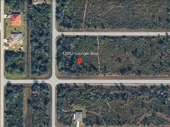 12052 Gisinger Blvd, Port Charlotte, FL 33981