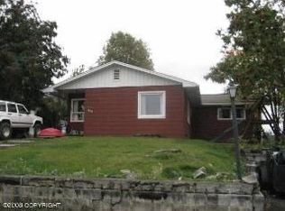442 Lynnwood Dr, Anchorage, AK 99518
