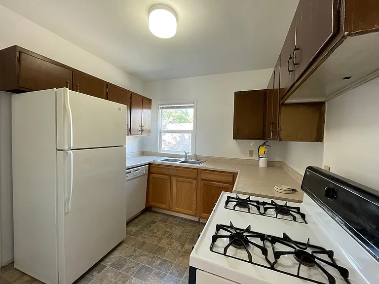 2518 Hunt St #3 — Photo 12