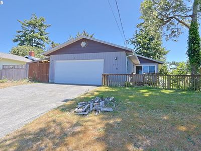 935 Fenwick St, Coos Bay, OR, 97420