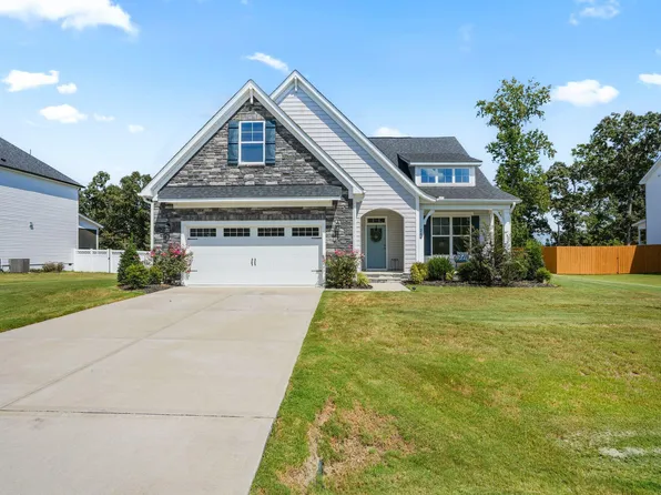 205 Morningside Ln, Angier, NC 27501