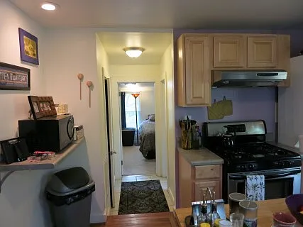 1110 Wellford St — Photo 9