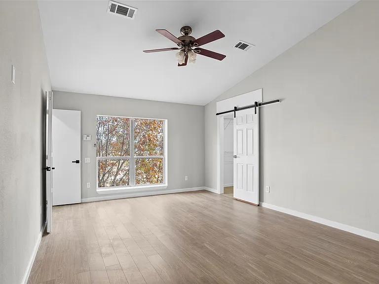 6933 Yellowstone Way Dr — Photo 13