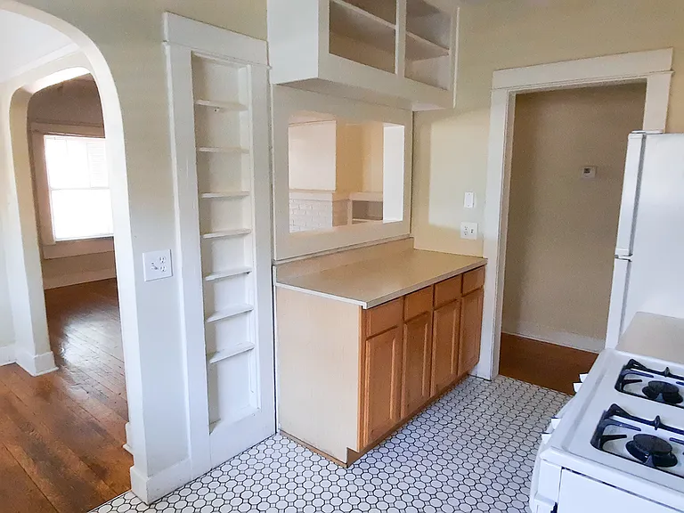 805 E Garfield St #1 — Photo 8