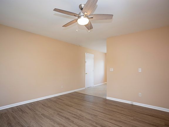 2nd image of 3431 Jamestown Dr