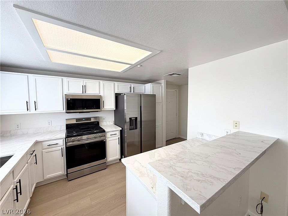 1st image of 833 Aspen Peak Loop Unit 922