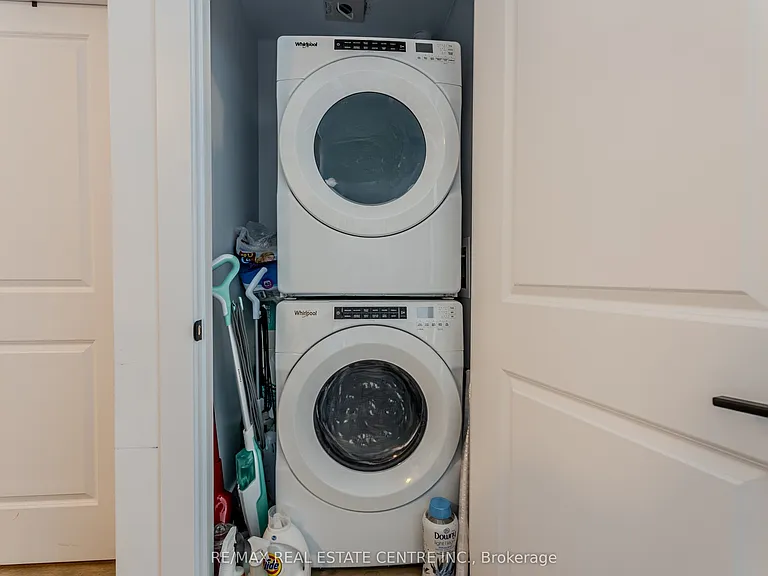 470 Dundas St E #1206 — Photo 25