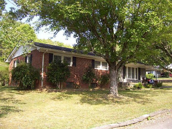 3rd image of 501 S Crescent Ave