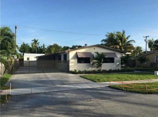 9245 SW 44th St, Miami, FL 33165
