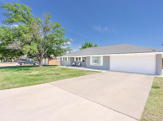 4th image of 3411 Shell Ave