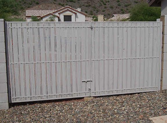 12 ft. RV Gate...For the Toys