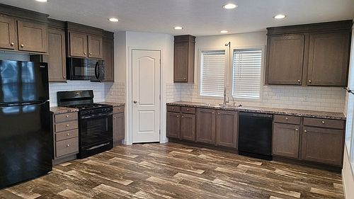 2nd image of 10376 Bonaparte Ct