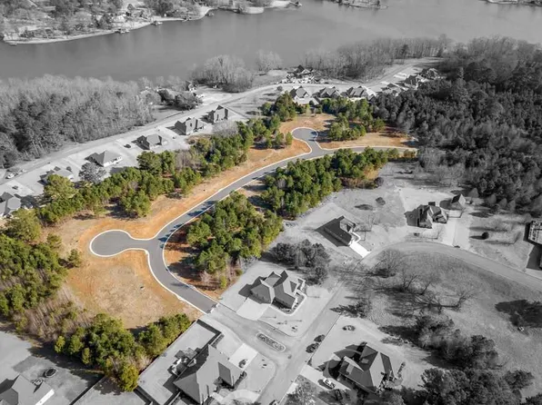 136 Allens Way, Florence, AL 35634