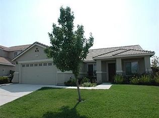 3175 Half Moon Bay Cir, West Sacramento, CA 95691