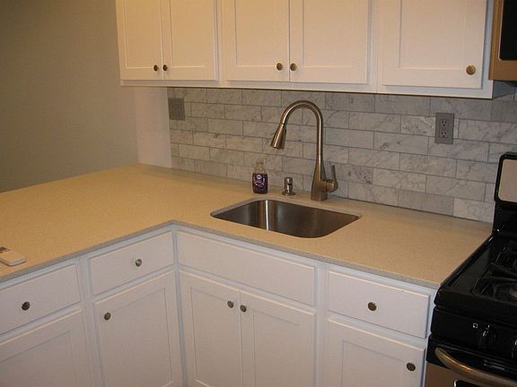 3rd image of 2352 37th St