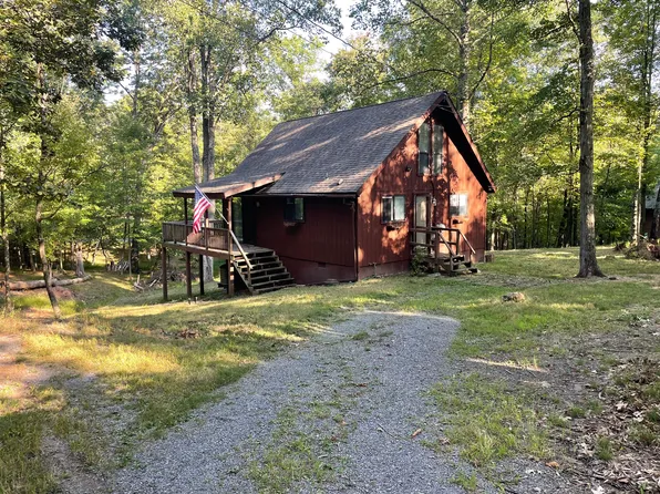 10 Pileated Woodpecker Ln, Hedgesville, WV 25427