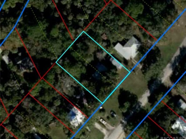6612 Riverside Dr, Yankeetown, FL 34498