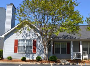 21 Hayfield Ln, Greer, SC 29650