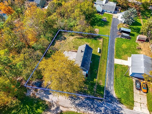 4th image of 5635 Bellview Dr