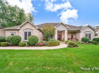 806 E Main St, Yorkville, IL 60560