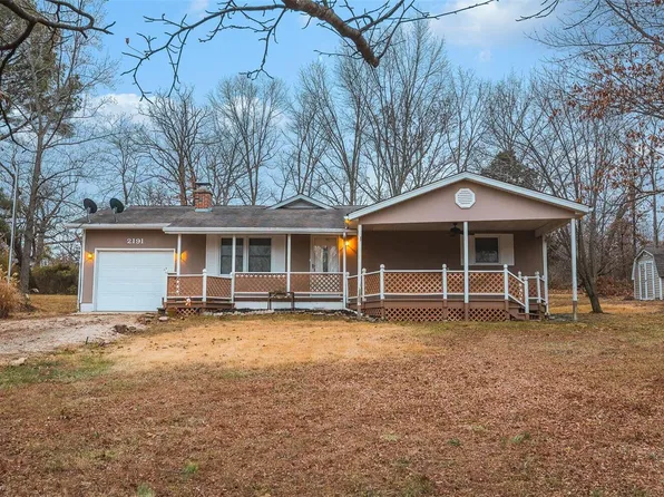2191 Lone Wolf Dr, Cuba, MO 65453