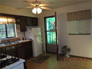 4th image of 3580 Valley Dr