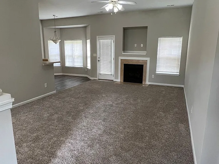 2918 Tindle Hill Ln — Photo 2