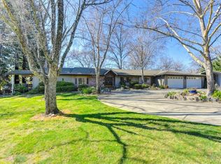 2890 Strolling Hills Rd, Cameron Park, CA 95682