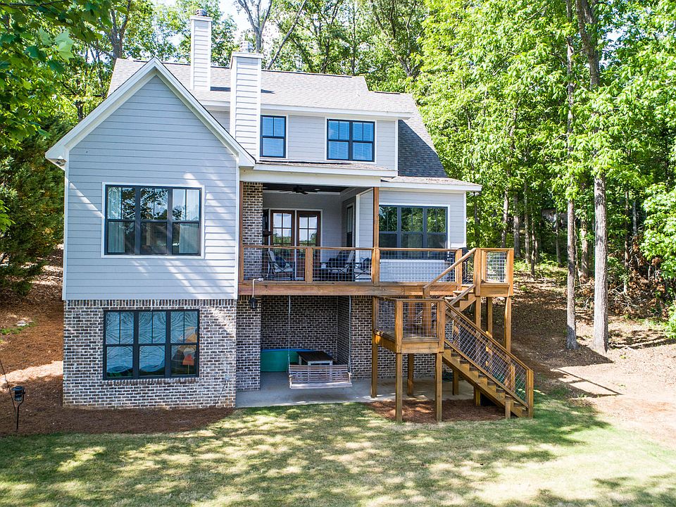1st image of 43 Briarwood Point