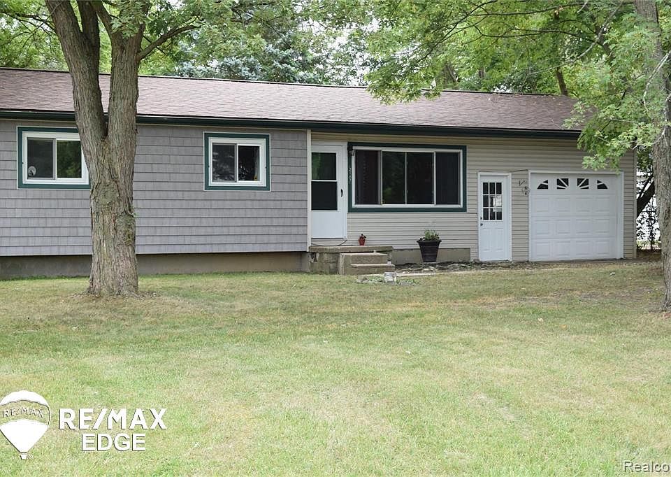 1st image of 2167 Sandalwood Dr