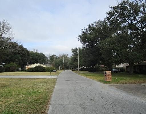 5th image of Hilltop St