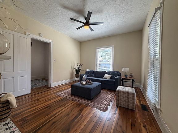 5th image of 1337 High St
