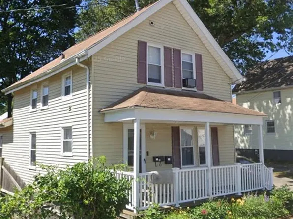 106 Samuel Ave, Pawtucket, RI 02860