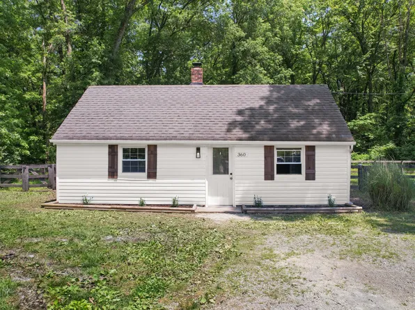 360 Amelia Olive Branch Rd, Amelia, OH 45102
