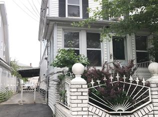 11815 Farmers Blvd, Saint Albans, NY 11412