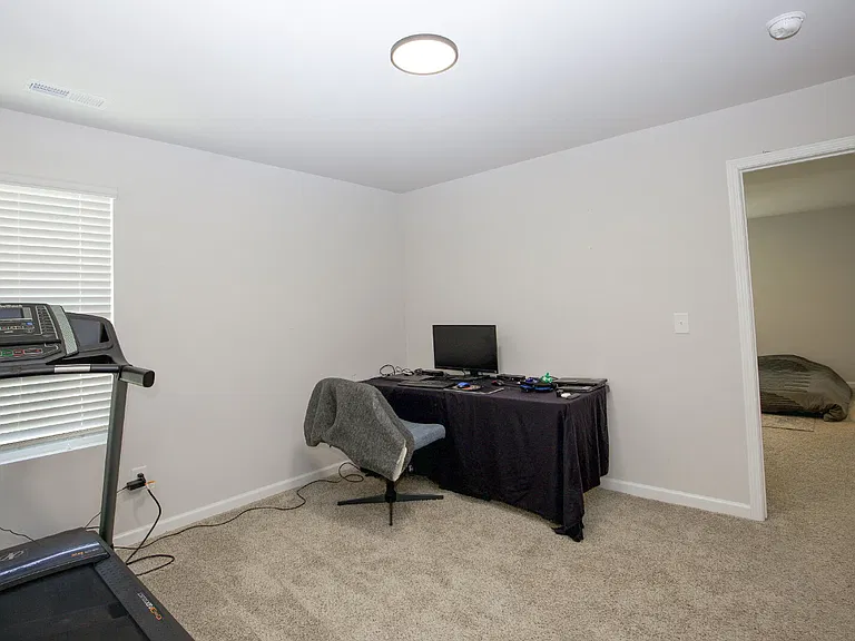 429 Century Ln — Photo 19