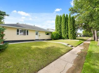 5613 N 47th St, Lloydminster, AB T9V0H2