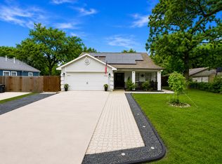 3031 Delaware Trl, Lake Worth, TX 76135