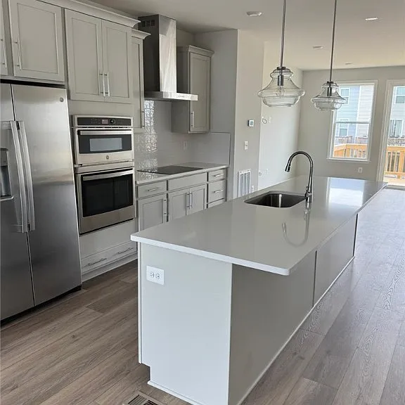518 Sybil St — Photo 9