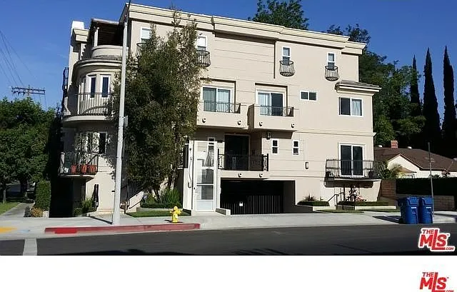5401 Morella Ave #103 — Photo 1