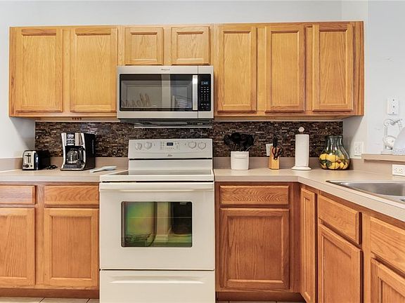 4th image of 3037 Yellow Lantana Ln