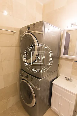 Rented by Nolita Group | media 25