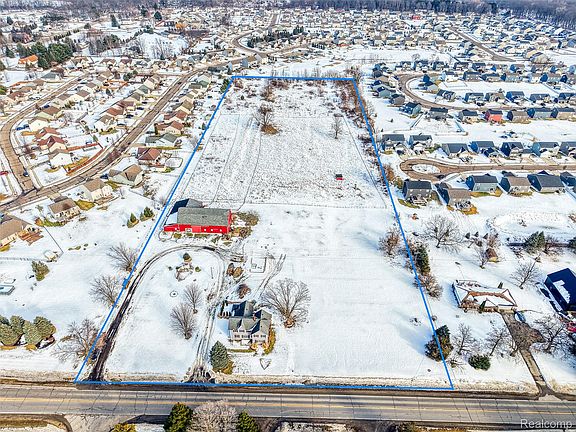 2nd image of 3342 Oak Grove Rd