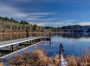 20943 Scout Camp Ln, Mount Vernon, WA 98274