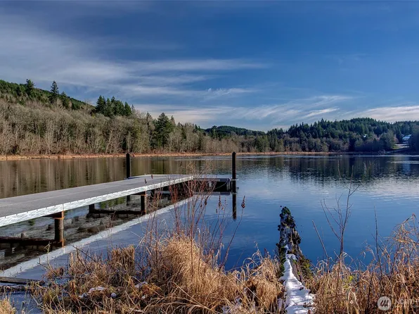 20943 Scout Camp Lane, Mount Vernon, WA 98274